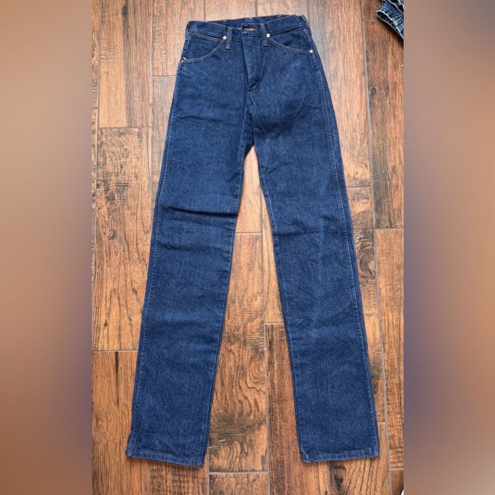 Wrangler Men's Classic Navy Straight Jeans